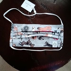 Vera Bradley Best in Show Pleated Mask